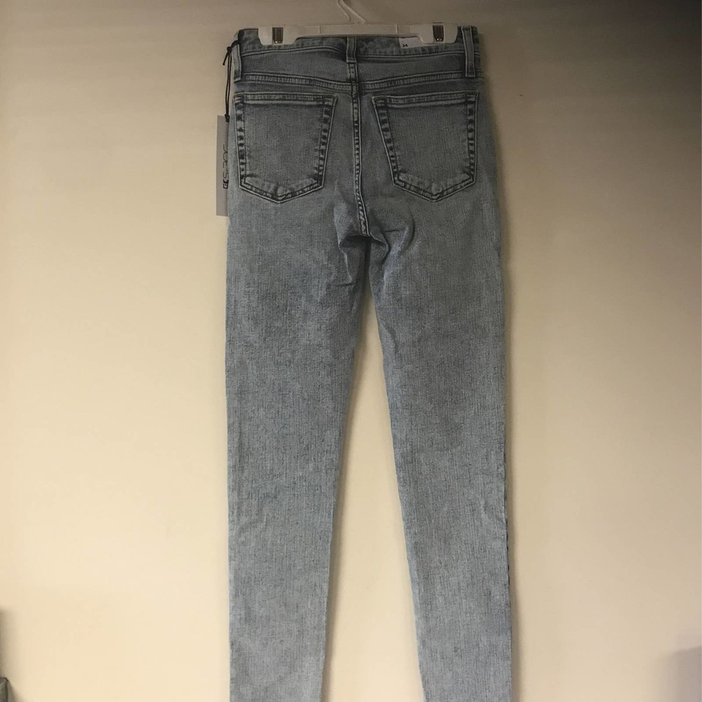 Joe's Jeans Women's The Icon Mid-Rise Skinny Ankle Jeans, Size 24 - Picture 4 of 6